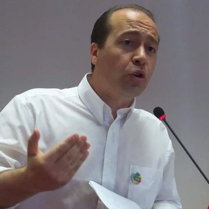 Comunali a Gioia Tauro, l’ex sindaco Bellofiore ci riprova: «Priorità è il potenziamento dell’ospedale»