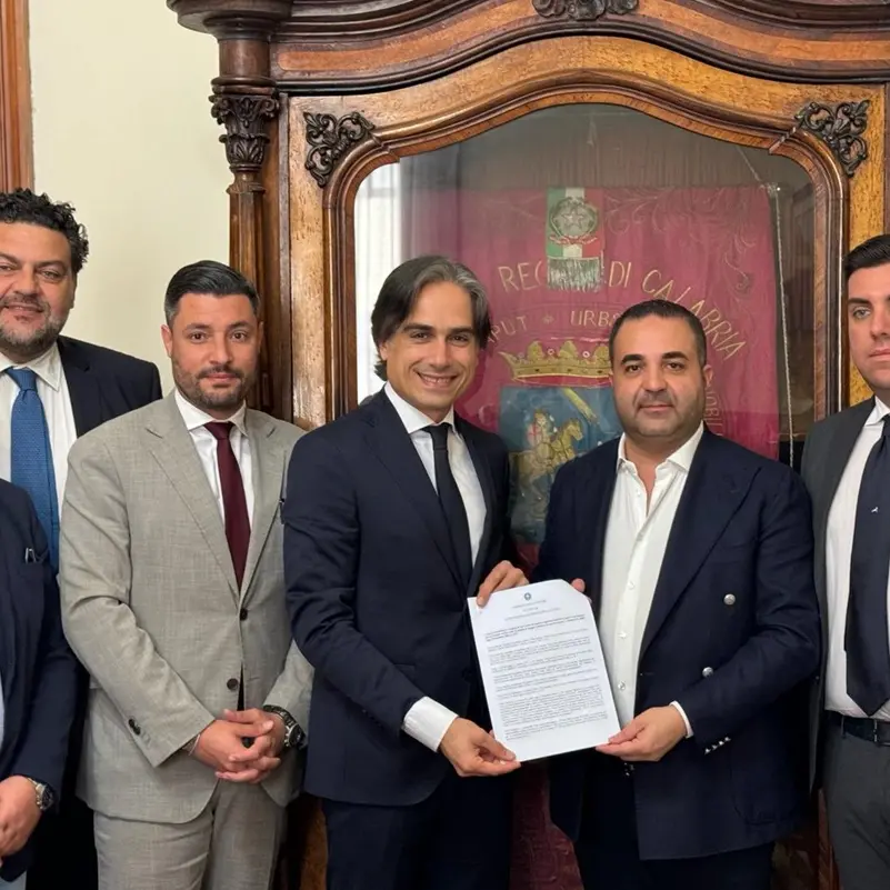 ll centrodestra fa le pulci a Falcomatà che replica a Cannizzaro: «Questione di stile, l’amministrazione va sempre coinvolta»