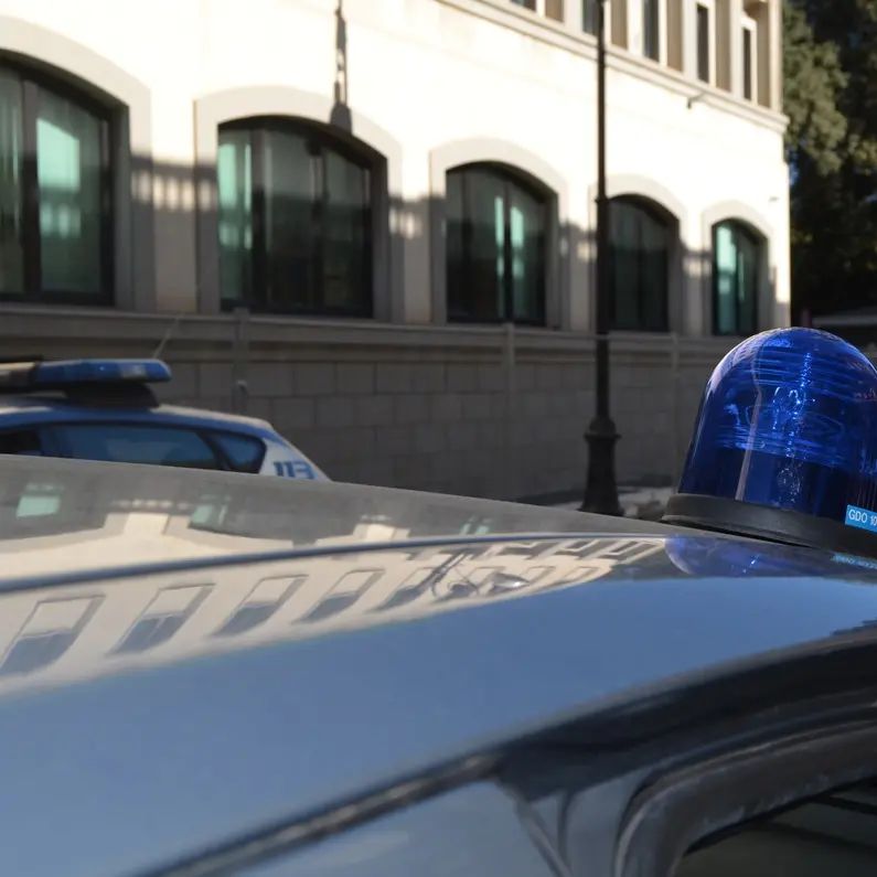 Reggio, la Polizia arresta 2 persone per sfruttamento della prostituzione, riduzione in schiavitù e violenza sessuale