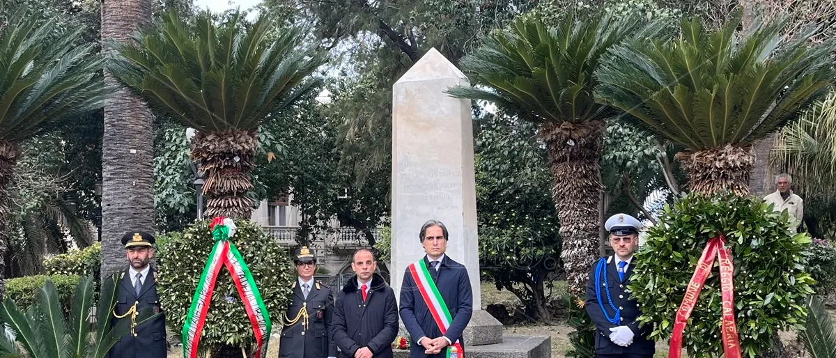 25 aprile, il sindaco Falcomatà declama le parole di Scurati: «Viva la Reggio Antifascista» - VIDEO