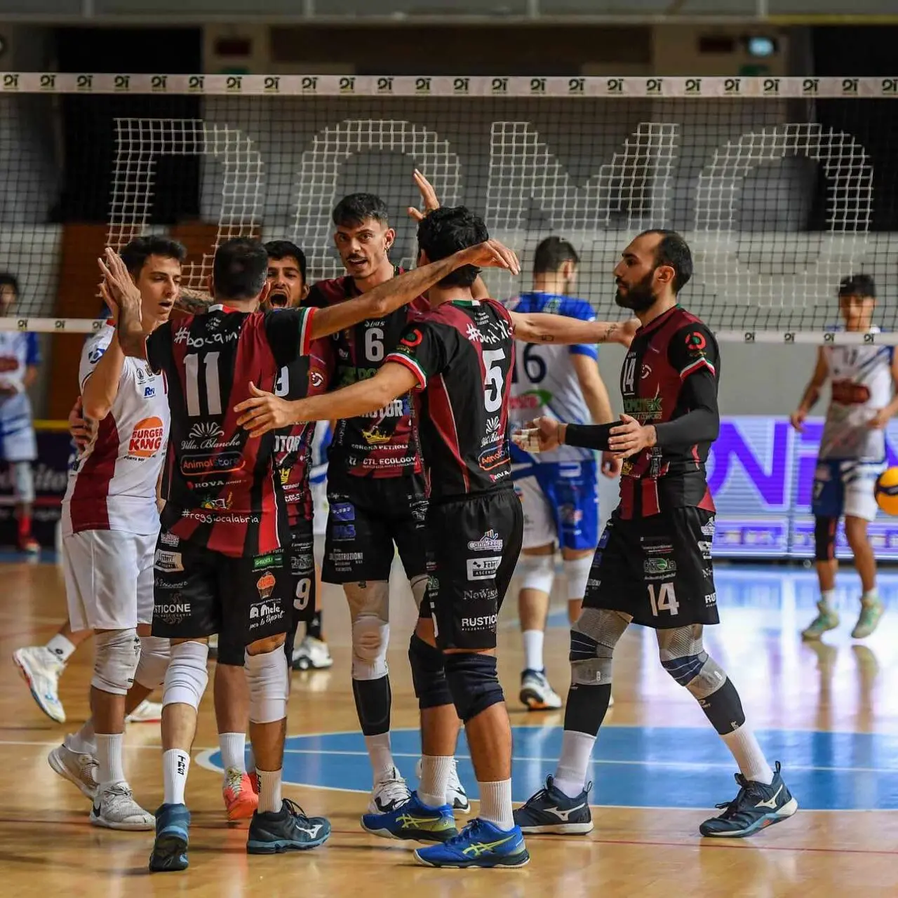 Sabato al PalaCalafiore per la Domotek Volley Reggio Calabria lo stuzzicante derby calabrese con la Raffaele Lamezia