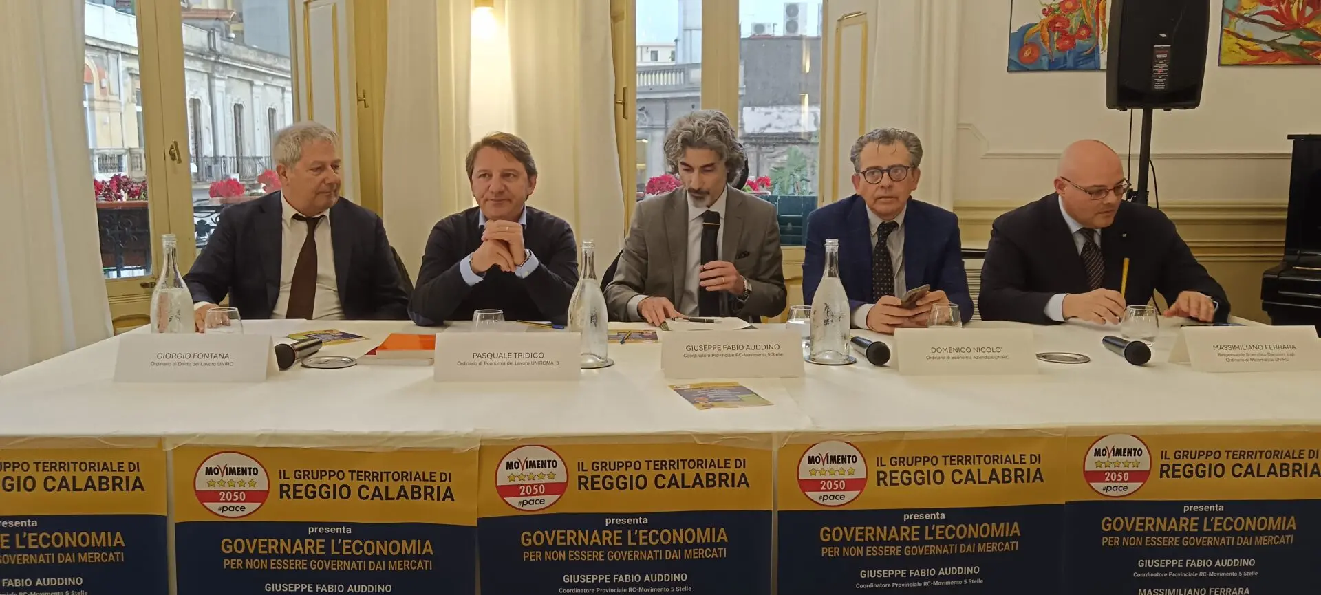 Europee, Tridico (M5S) a Reggio: «no al ponte, sì ad un disegno industriale per il sud»