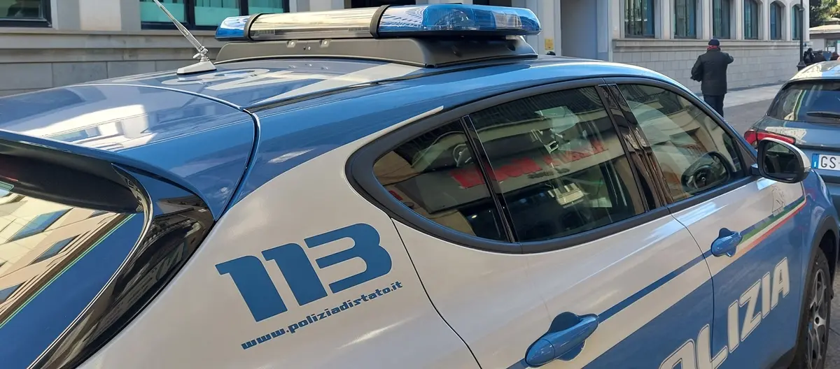 Siderno, arrestato 47enne per detenzione illegale di armi, ricettazione e violazione delle norme sugli stupefacenti