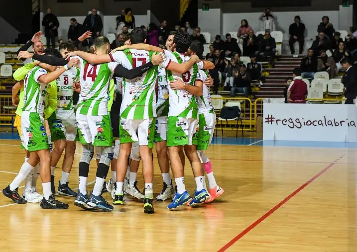 Domotek Volley Reggio Calabria, sabato a Vibo Valentia per l'ultima tappa prima della corsa playoff