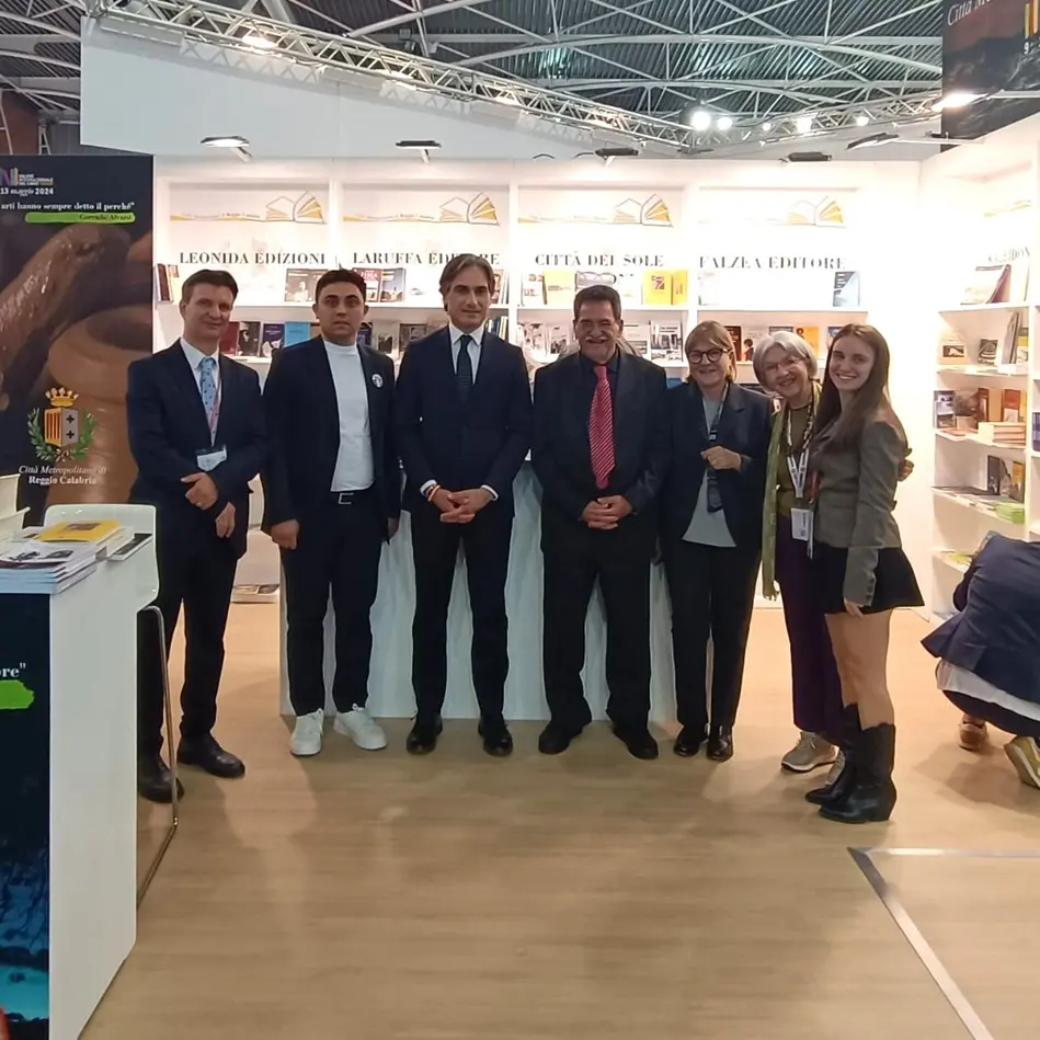 Reggio al salone del Libro di Torino con libro su Architettoniche e Archeologia e un focus sullo scrittore Saverio Strati