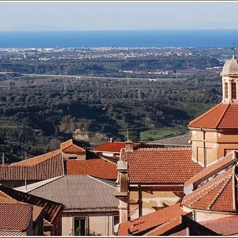 Elezioni amministrative a Laureana di Borrello, l'uscente Morano sfida Palmieri - LE LISTE