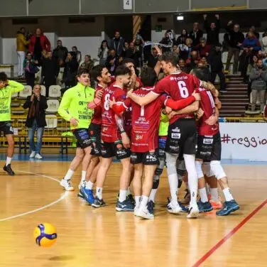 La Domotek Volley Reggio Calabria prepara i fuochi pirotecnici dei playoff