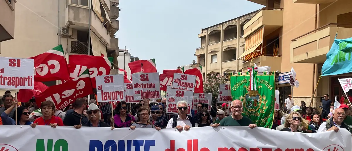 La Rete del No: «I signori del Ponte hanno paura e si difendono attaccando»