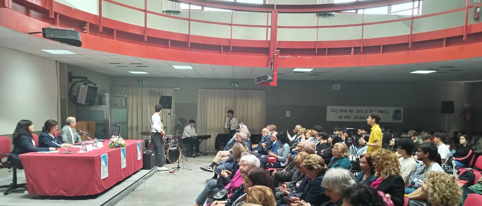 I sessant’anni del liceo Zaleuco sulla scia dei ricordi e delle sfide future