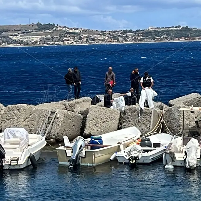 Neonato morto a Villa, il compagno della donna arrestata: «Non so chi sia il padre e non sapevo che fosse incinta»