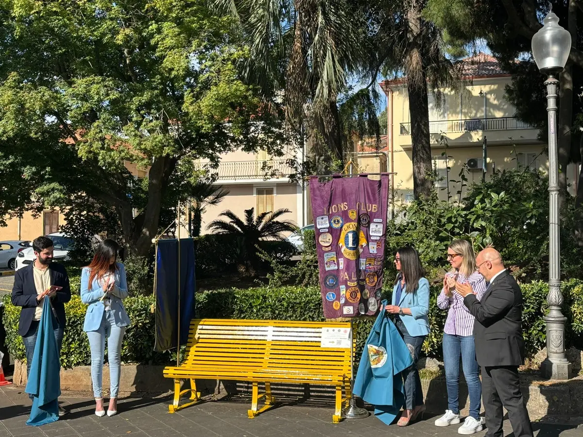 Palmi, in piazza Municipio inaugurata l'Endopank