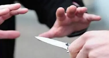 Corigliano Rossano, clima di tensione.\u00A0Giovane accoltellato, poi tentato furto con spranghe di ferro\n