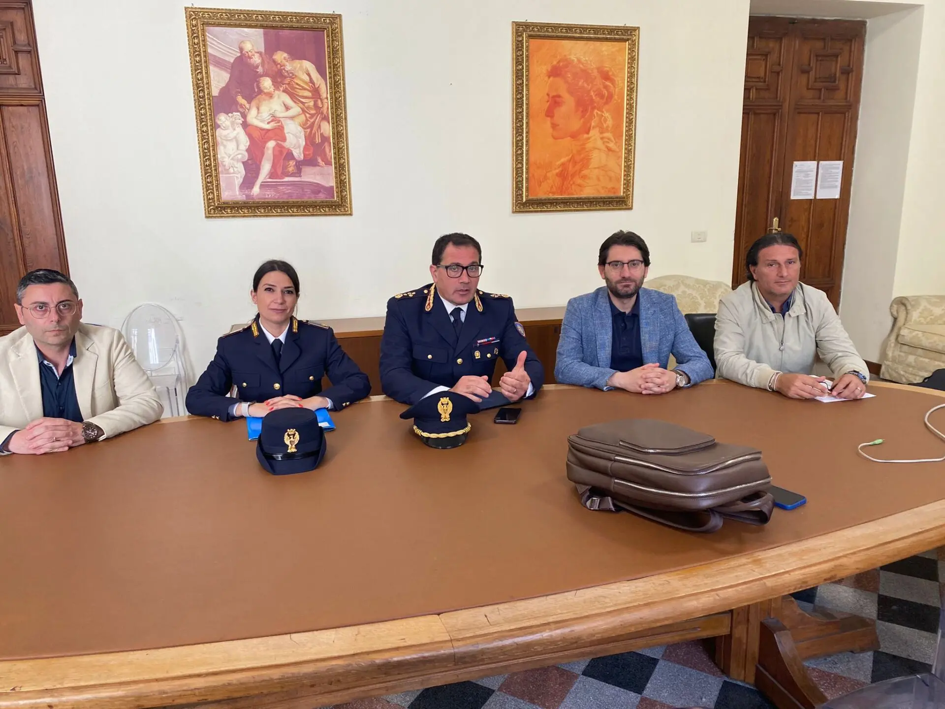 Cyberbullismo e sicurezza informatica, i vertici della Polizia Postale fanno il punto con la settima commissione consiliare