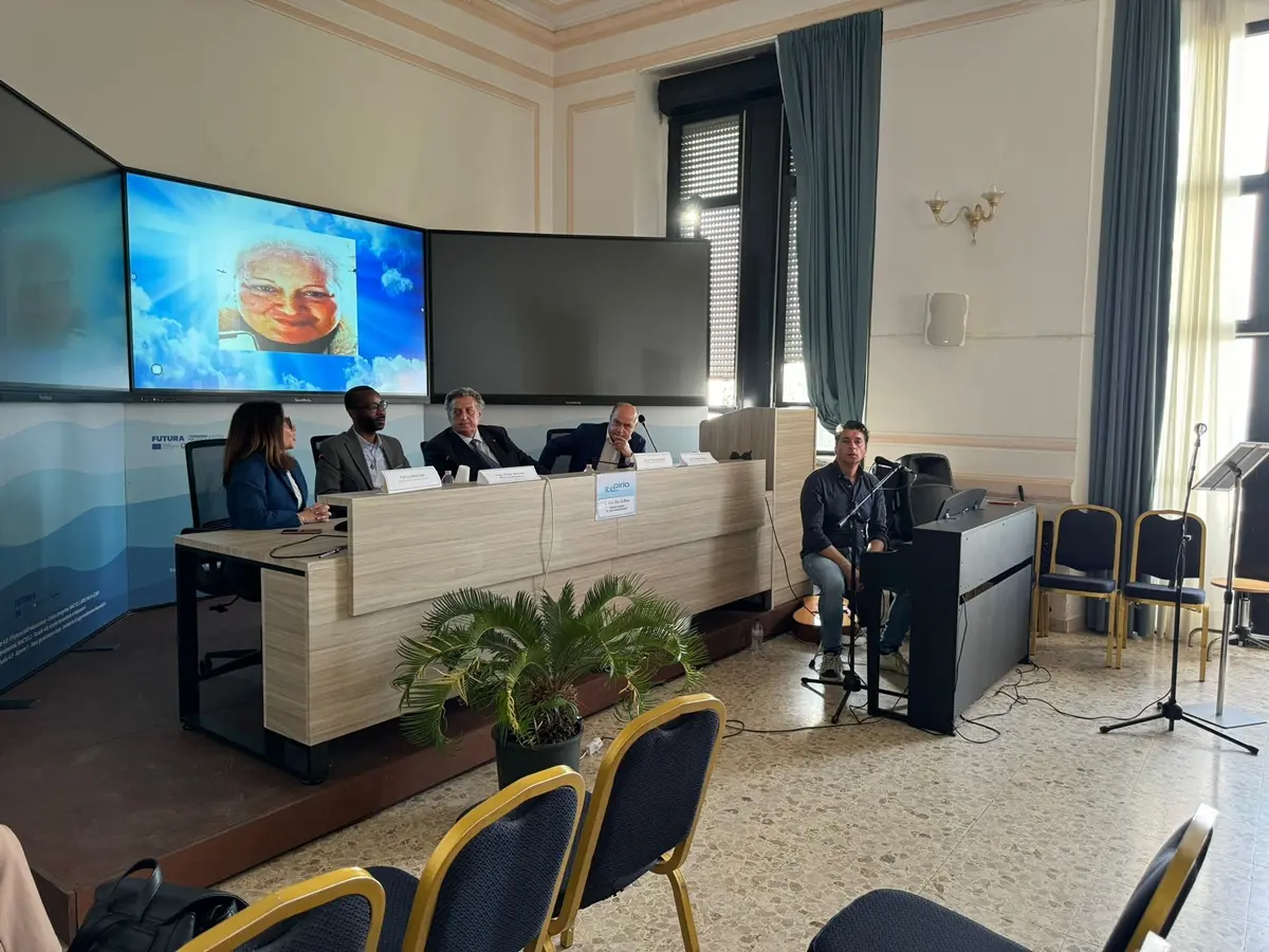 Reggio, il corso serale dell’Ite Piria ricorda la cara alunna Rita