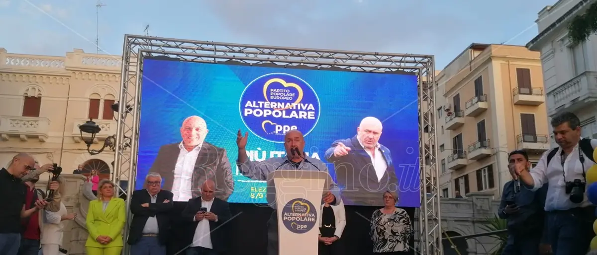 Ripepi e Bandecchi a Reggio: «Alternativa Popolare è arrivata in Calabria a muso duro»