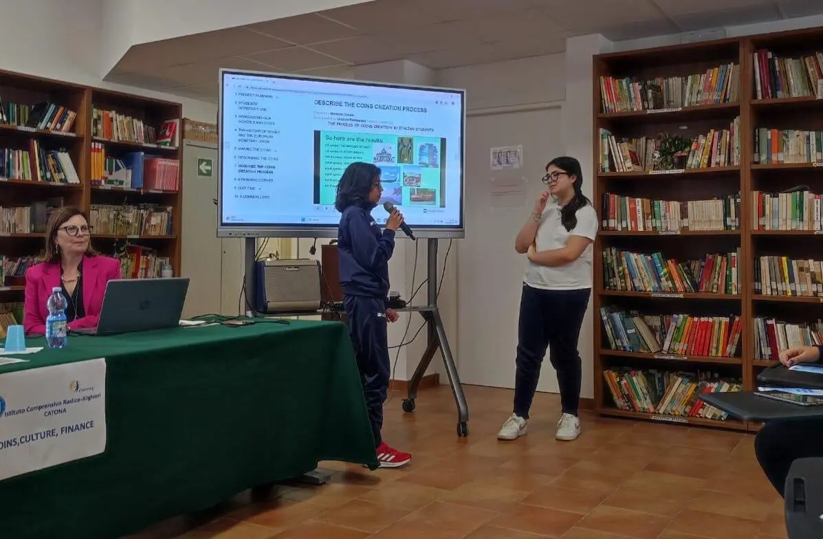 Coins of culture: il \"Radice Alighieri\" di Reggio incontra Banca d'Italia e Confindustria