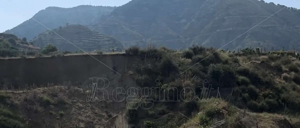 Naufragio Roccella, 22 salme saranno inumate nel cimitero dei migranti di Armo a Reggio