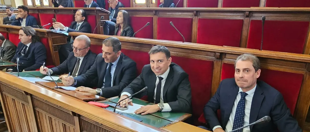 Comune Reggio, gruppo Dp: «Ex Lsu-Lpu firmano contratti, impegno mantenuto»