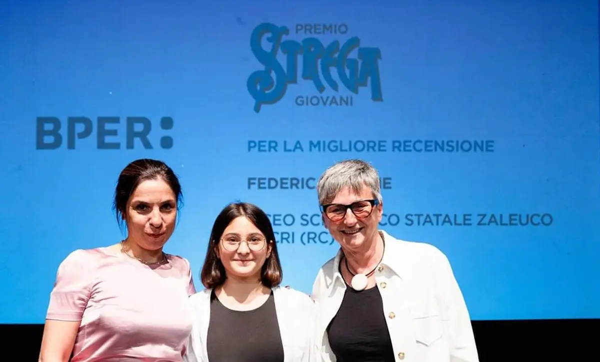 Il Premio Strega Giovani 2024 attribuito alla studentessa di Siderno Federica Pitone