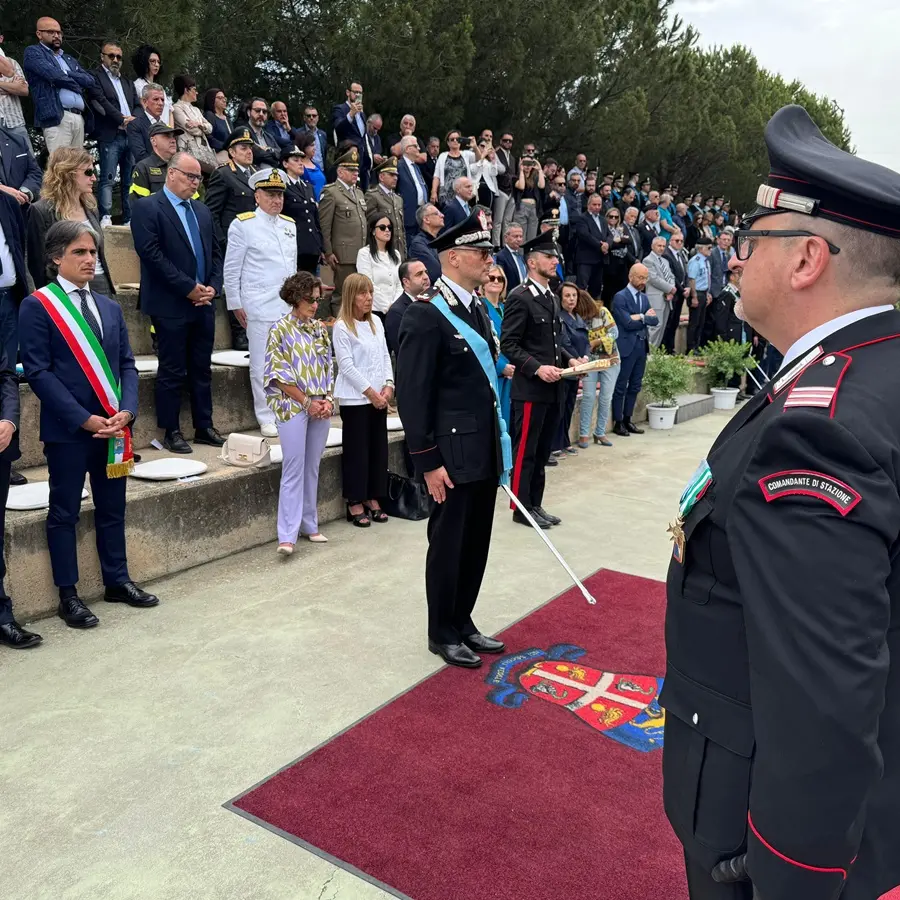 Festa per i 210 anni dell'Arma, Occhiuto: «Grazie per l'impegno per garantire legalità e sicurezza»