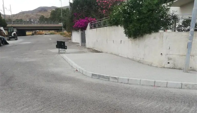 Ancadic segnala al comune di Motta San Giovanni l’anomala costruzione di un tratto di marciapiede sul Lungomare Cicerone di Lazzaro