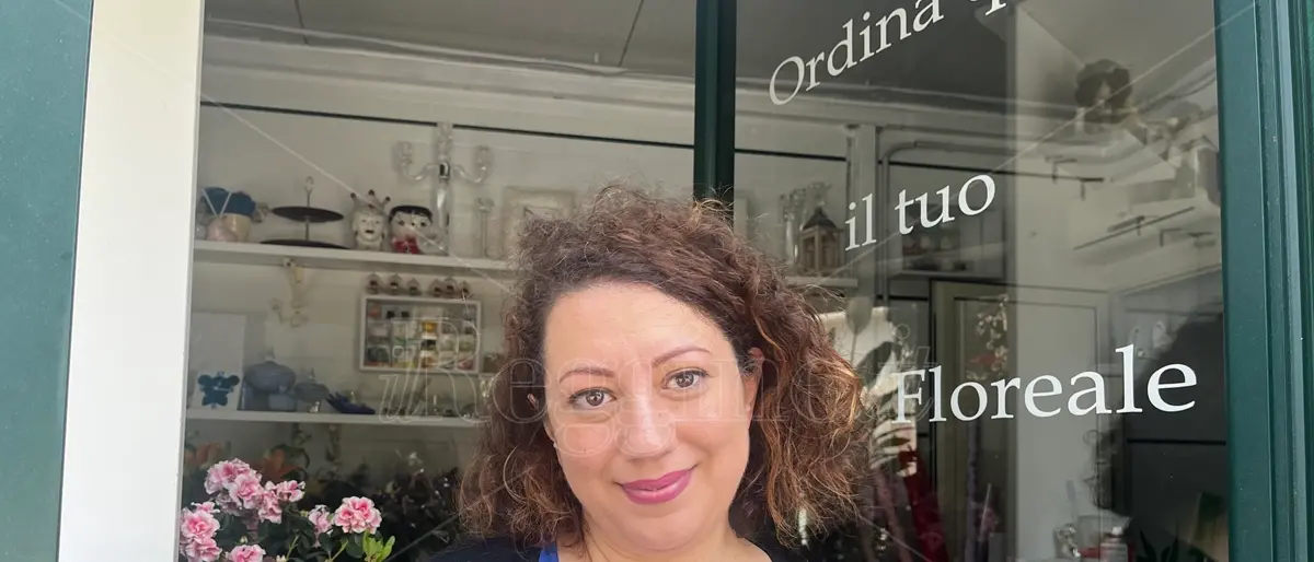 Cimitero di Armo a Reggio, Teresa: «Non si dimenticano gli occhi dei migranti che “trovano\" i loro familiari. Siamo parte di una stessa storia»