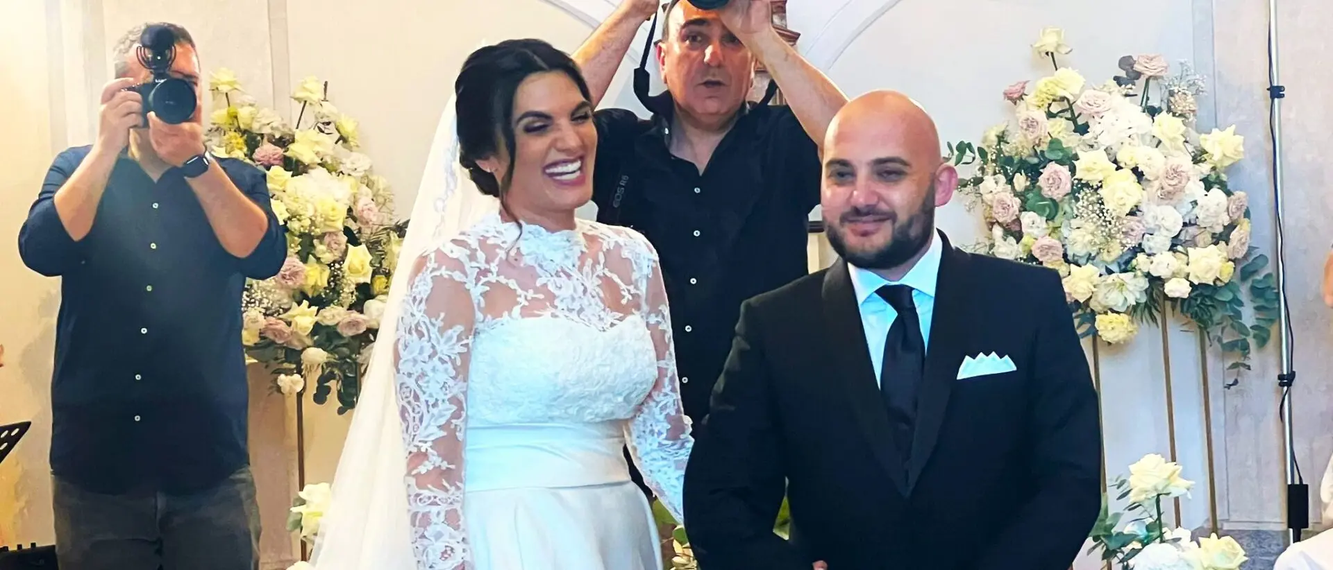 Ilario e Maria Teresa hanno detto sì: convola a nozze la \"penna rock\" del Reggino