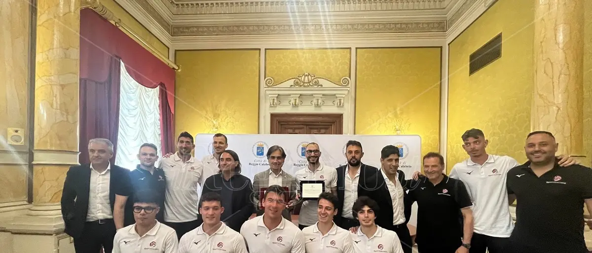 Reggio, il Comune celebra la promozione in A3 della Domotek volley - VIDEO
