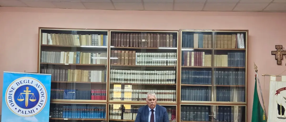 Palmi, l'avvocato Giuseppe Saletta dona l'occorrente per il “primo intervento sanitario e di emergenza