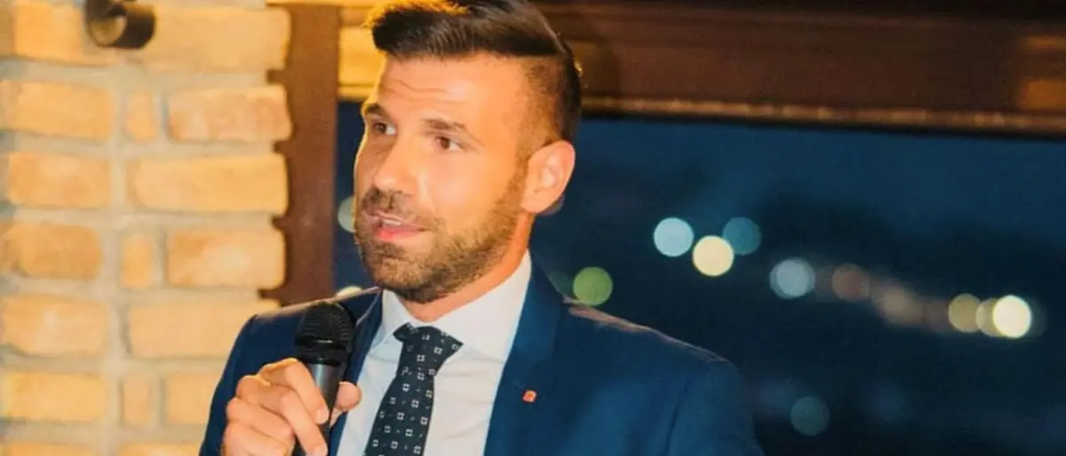 Locri, il consigliere Cavaleri: «Da un anno a Milano per lavoro, chiedo di partecipare alle sedute a distanza»