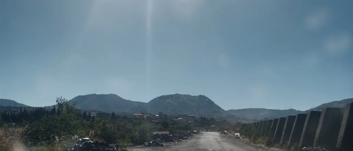 Reggio, Brunetti: «Dopo la raccolta straordinaria di rifiuti a Mortara, chiuderemo la strada»