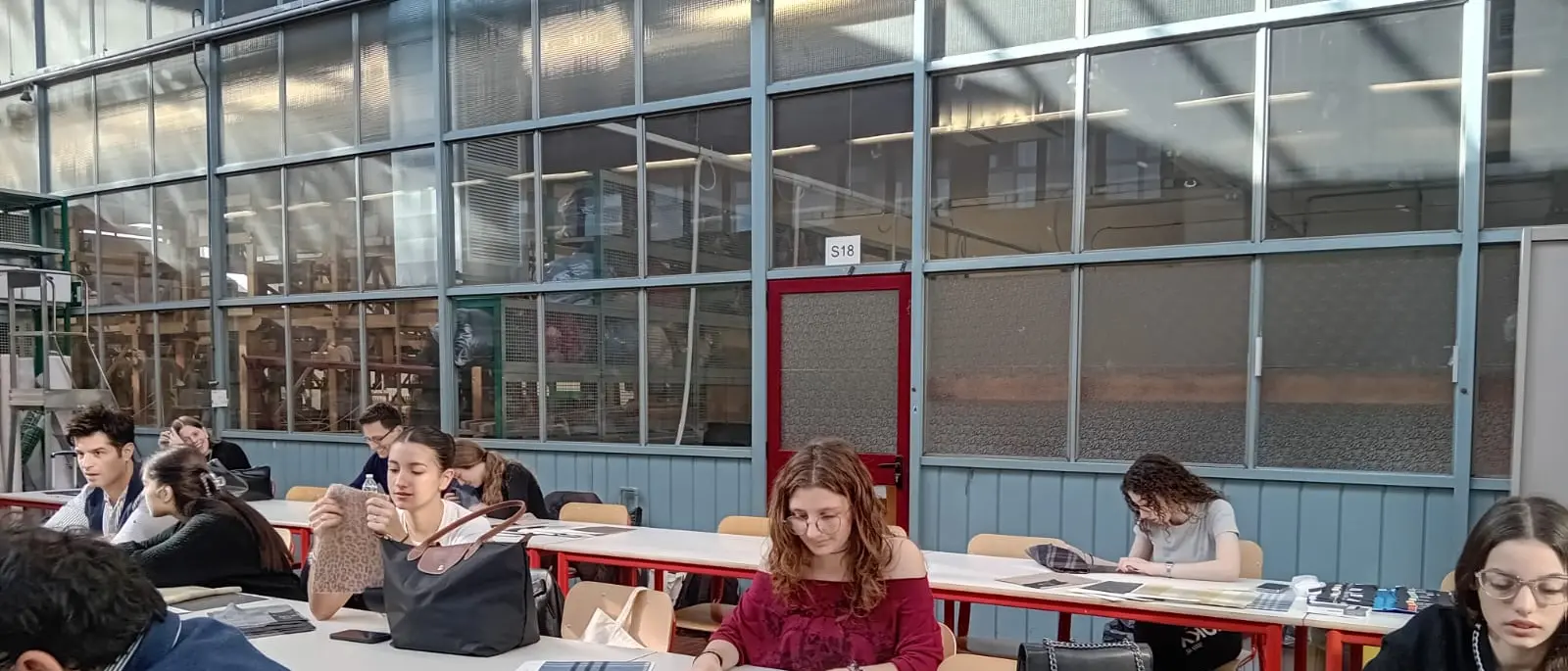 La studentessa Aurora Santacroce si aggiudica il primo posto delle “Olimpiadi della moda”