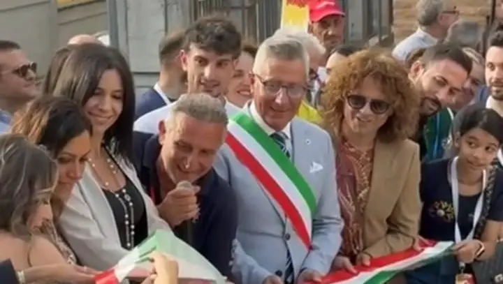 Infiorata da record, per il sindaco Biasi il gemellaggio con Taurianova Capitale è un successo storico