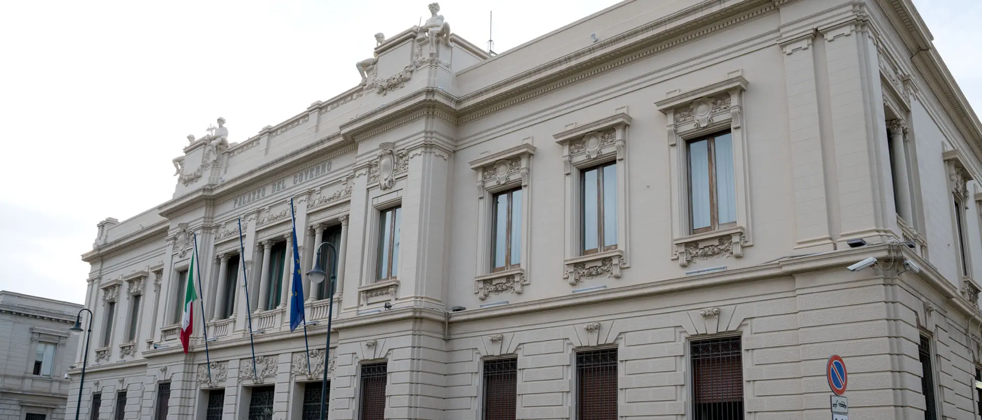 Coronavirus a Reggio Calabria, tre persone contagiate a spasso per la città. Denunciate