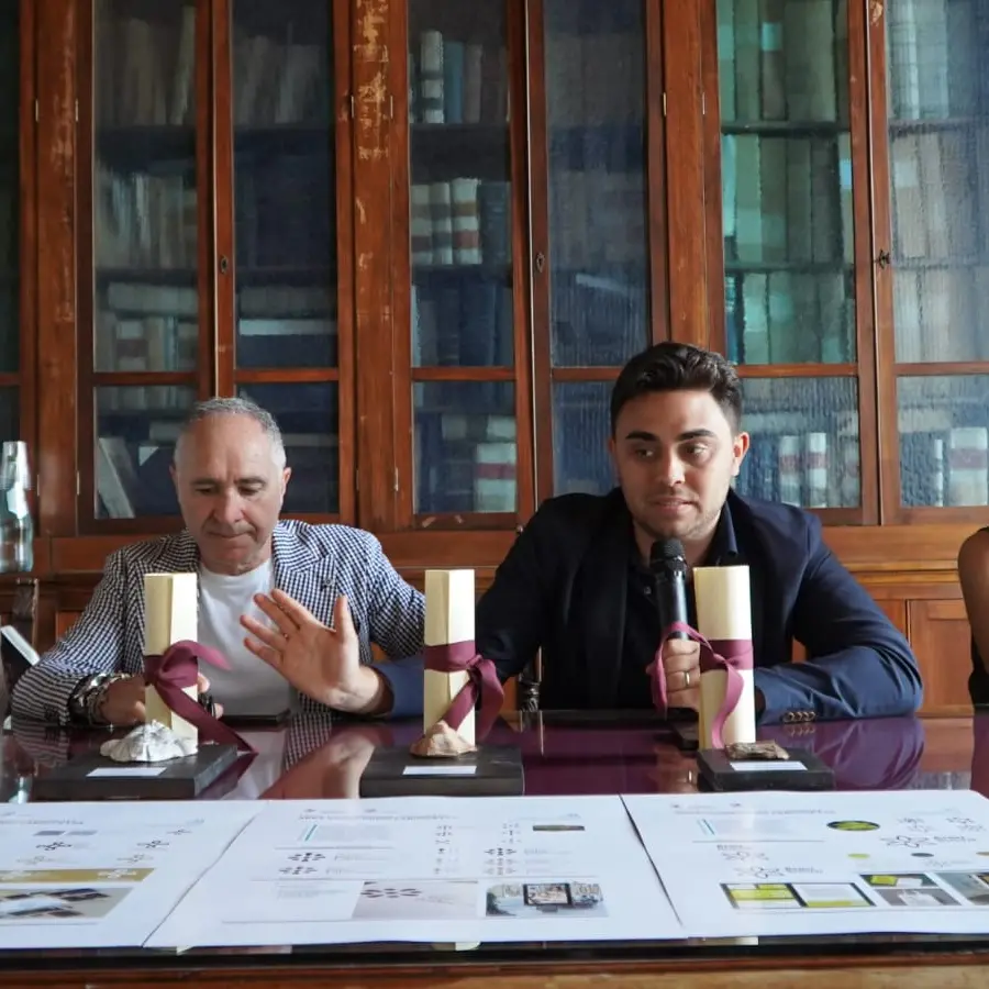 Nuovo logo e immagine coordinata per l'Area archeologica Griso Laboccetta della Città Metropolitana realizzato con l'Accademia di Belle Arti