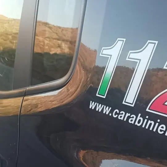 Bagaladi, furto aggravato di acqua e allacci abusivi: quattro persone denunciate