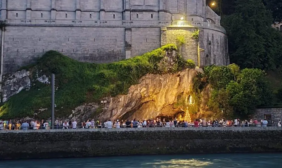 Da Reggio a Lourdes passando per Marsiglia: il turismo religioso prende il volo dal Tito Minniti