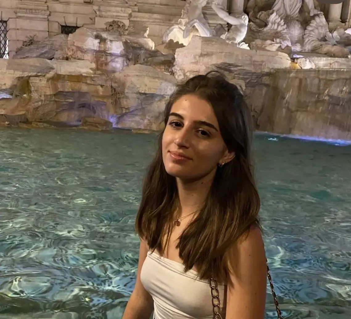 Isabella Orlando del liceo Zaleuco riceve una mezione speciale alla XXI edizione del “premio Massimo de Nardis”