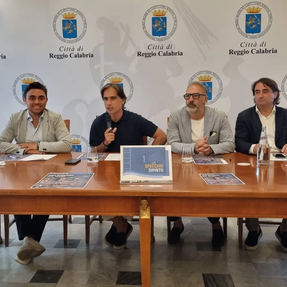 Reggio, presentato il festival del cinema all'aperto “Lo specchio dipinto\"