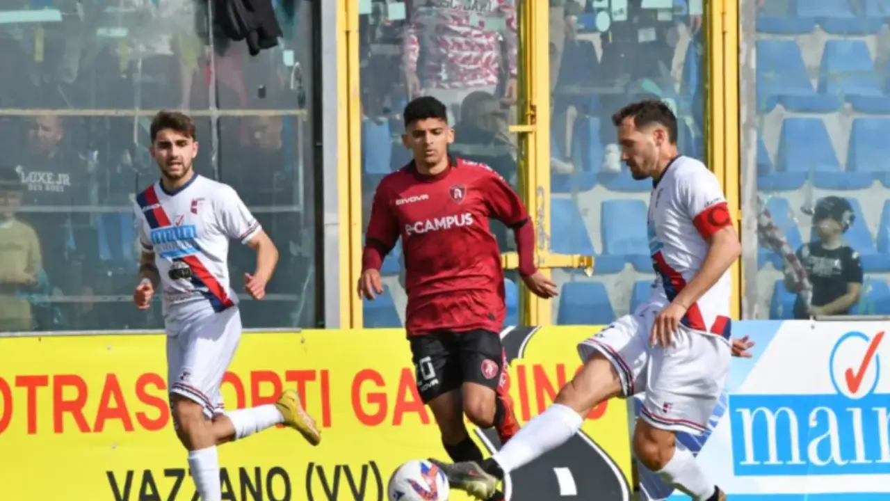 Reggina-Vibonese, il derby fa tredici in Coppa Italia: rossoblù mai vittoriosi al Granillo