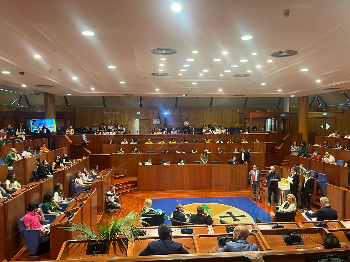 Con il Corecom Calabria, Gonfia le vele e vinci sul web: a Reggio la cerimonia del concorso nazionale - VIDEO