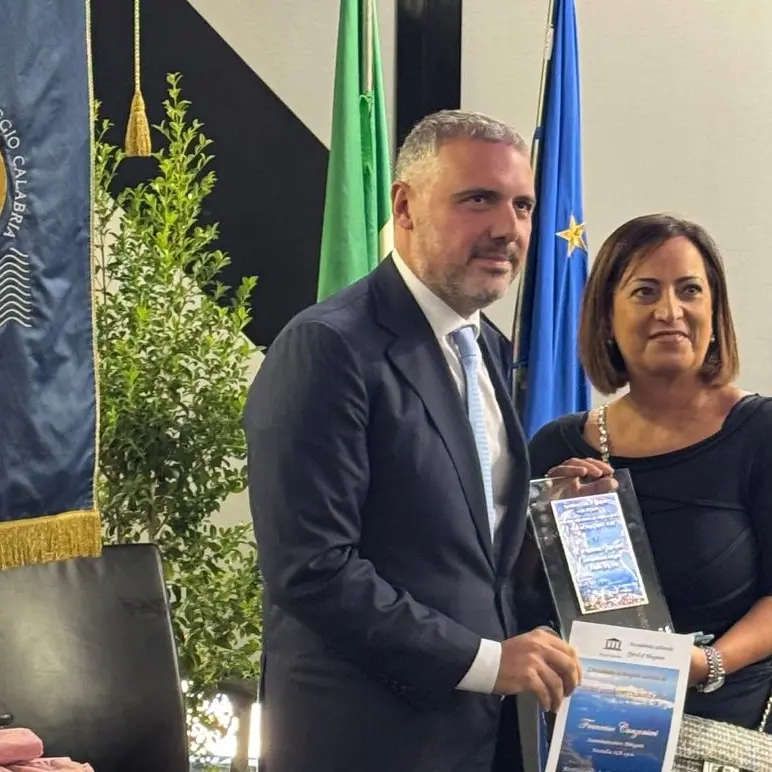Reggio, a Francesco Canzonieri il premio Fjord of Rhegium come “Uomo dell’Anno Calabria 2024”