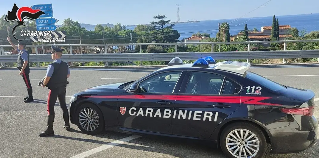 Inseguimento a Villa San Giovanni, arrestato un uomo in flagranza di reato per resistenza a pubblico ufficiale