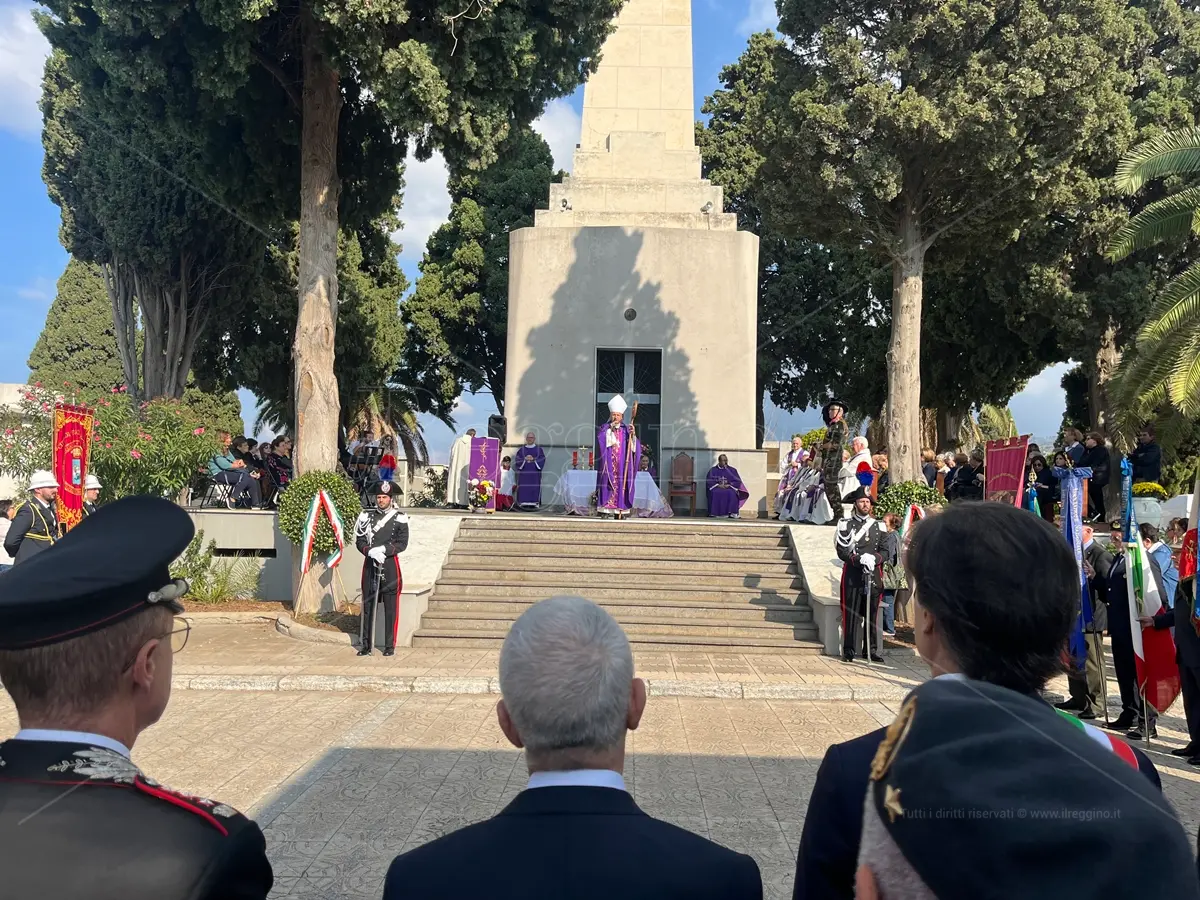 Reggio, Morrone: «Il pensiero di chi ci ha fatto del bene ci educhi alla vita» - VIDEO