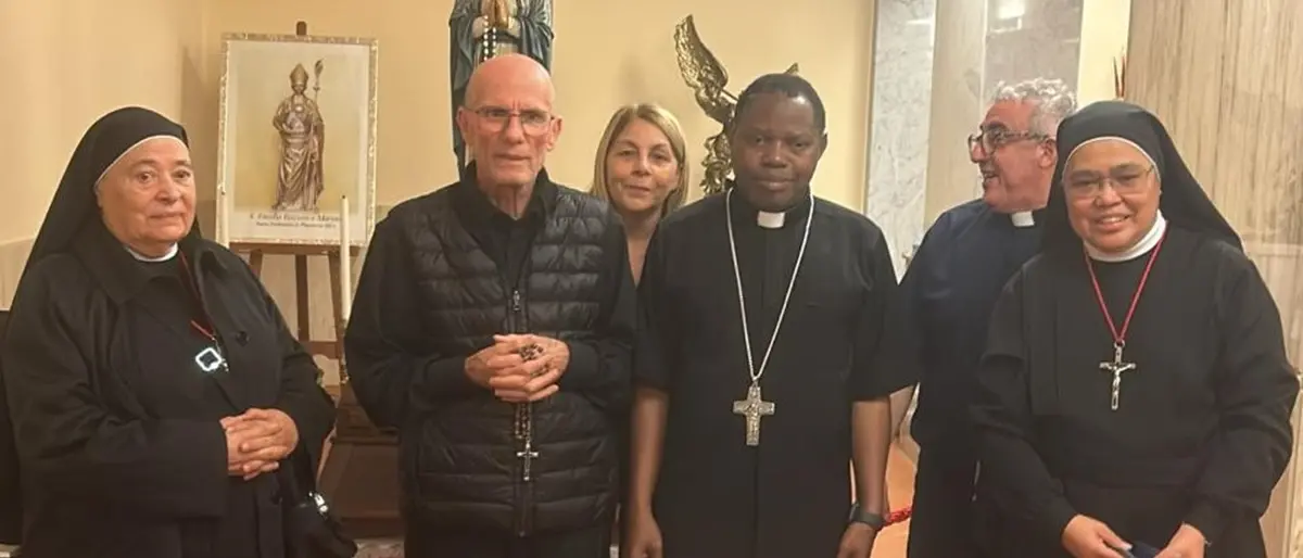 Placanica, il vescovo Msimbe della Tanzania in visita al santuario della Madonna dello Scoglio
