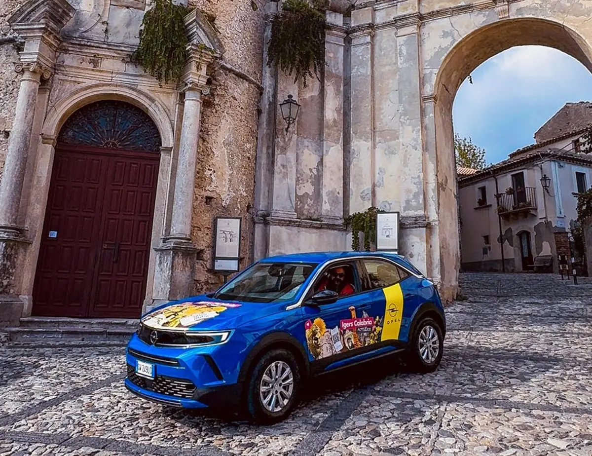Igers Calabria a Gerace per promuovere il territorio con le auto elettriche