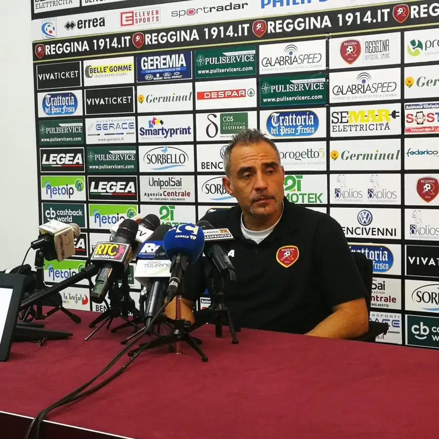 Reggina, è Toscano il dopo-Aglietti: trattativa definita, si riparte da lui