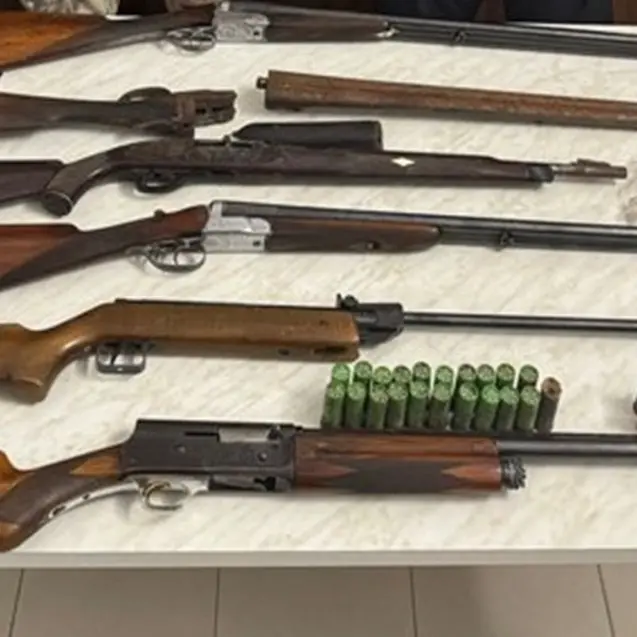 Melito, sequestro di armi e munizioni: tre persone denunciate