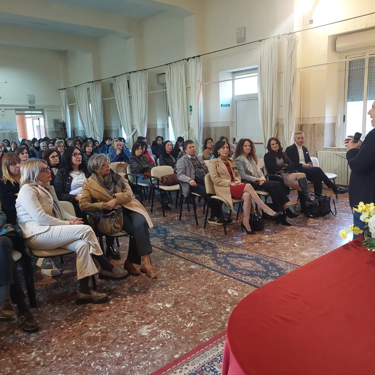 Taurianova Capitale del Libro per contrastare la povertà educativa: donati oltre 1.300 libri alle scuole
