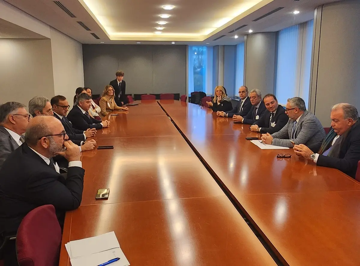 A Bruxelles l’incontro tra la delegazione di Ance Calabria e l'eurodeputato Denis Nesci